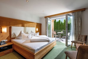 Literie de qualité, lit avec matelas en mousse à mémoire, coffre-fort
