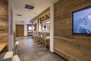 Lobby sitting area - Alpenhof Hotel Garni Suprême (Zell am Ziller)
