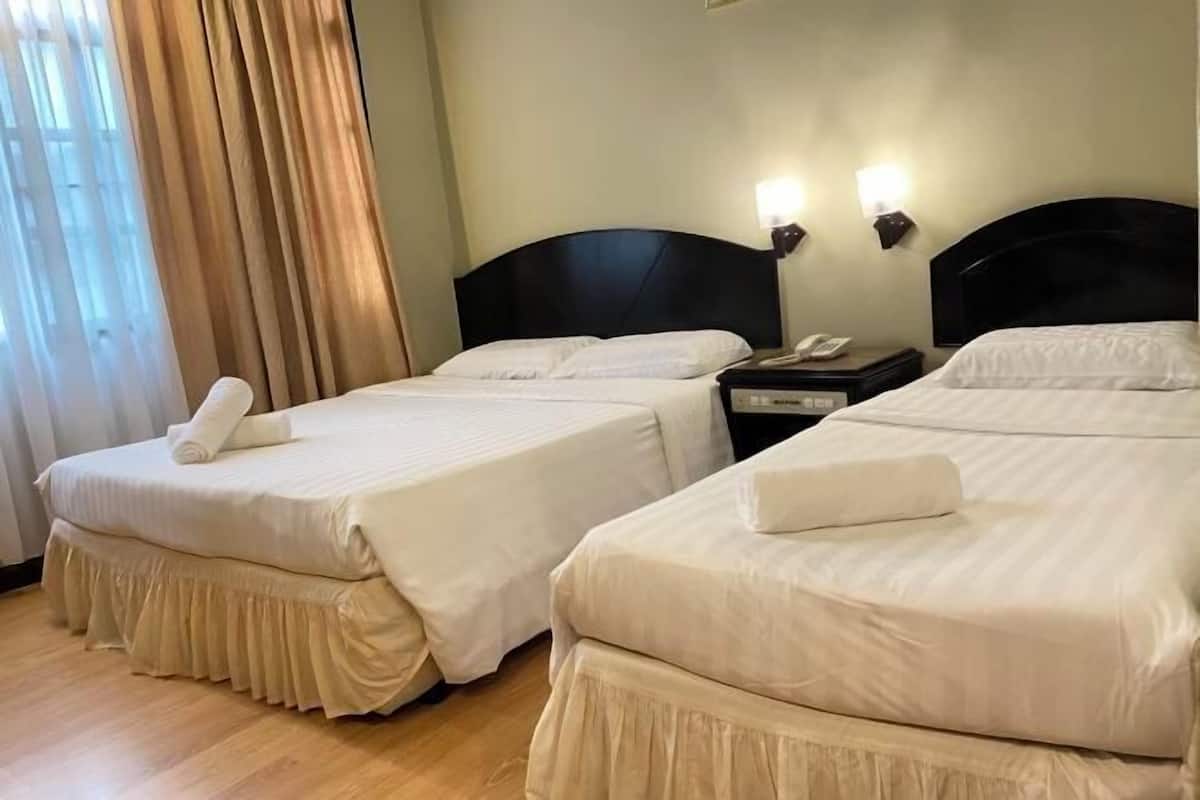 In-room safe, desk, free WiFi, bed sheets