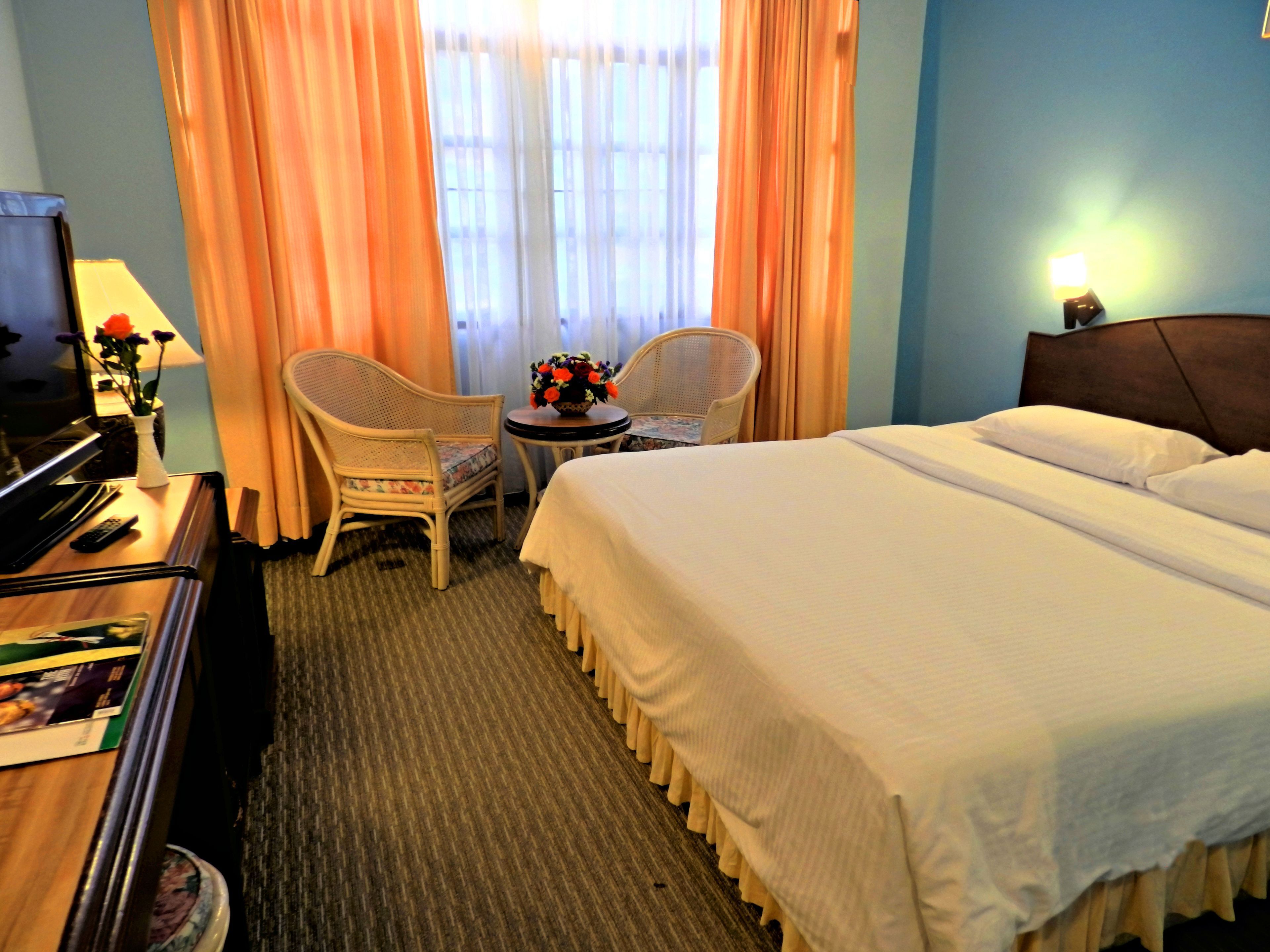 In-room safe, desk, free WiFi, bed sheets