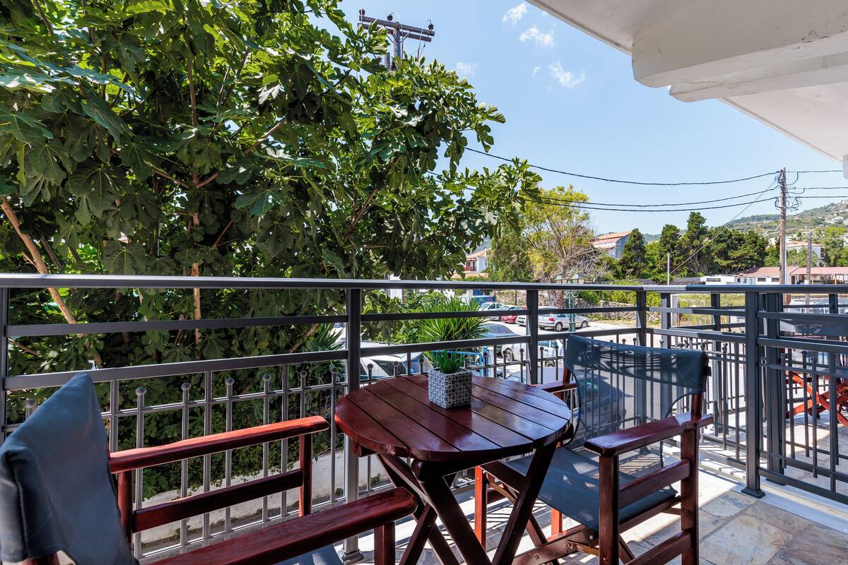 standard room, 1 bedroom | 2 bedrooms, pillow-top beds, in-room safe, free wifi