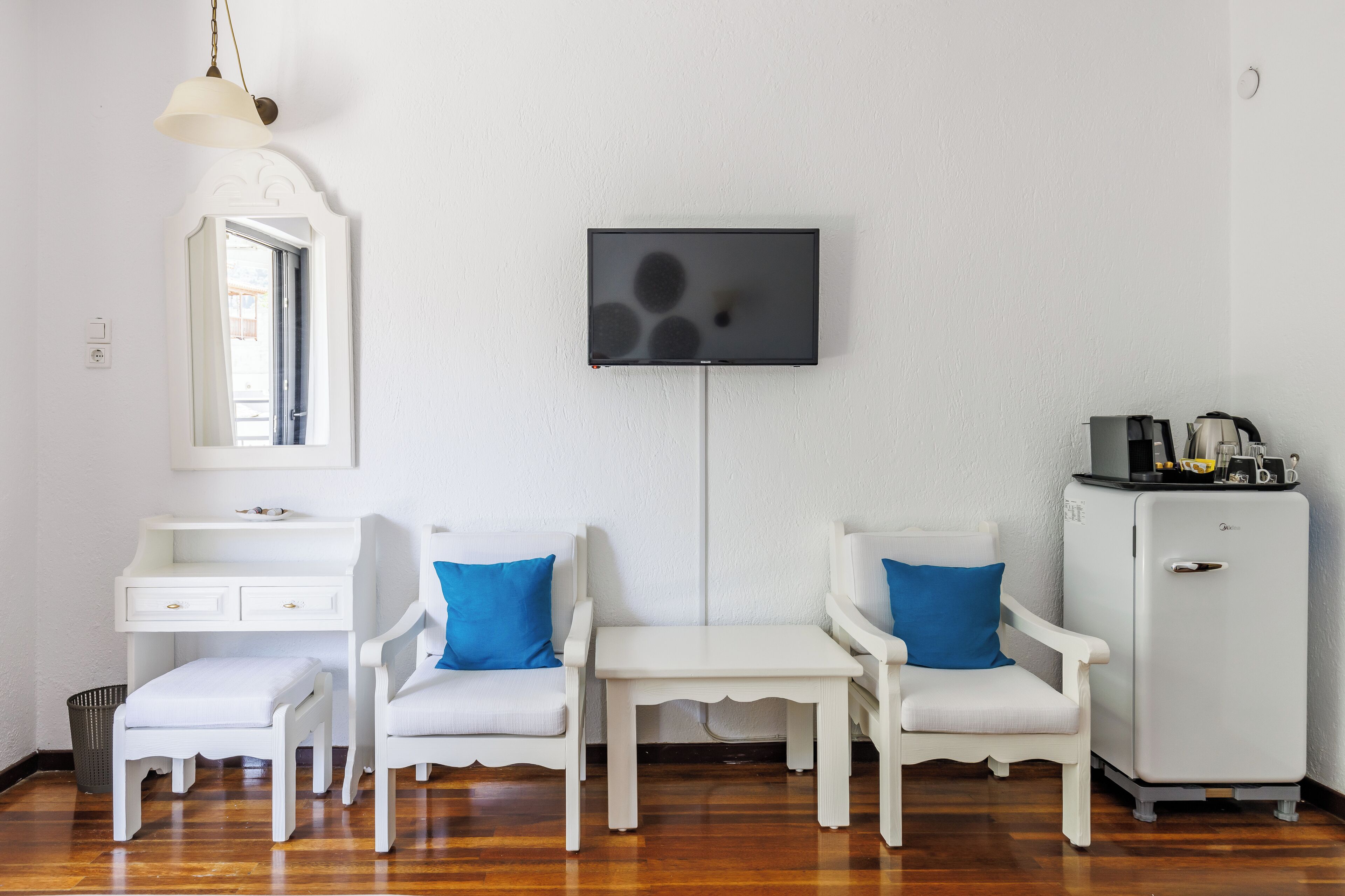 standard room, 1 bedroom | 2 bedrooms, pillow-top beds, in-room safe, free wifi