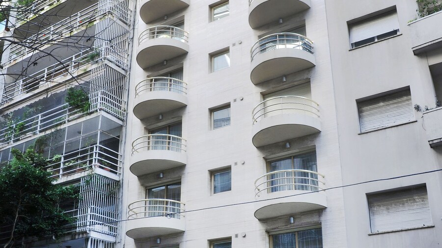 Mayla Apartments