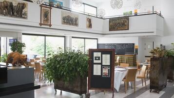 Daily buffet breakfast (EUR 15 per person)