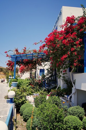 Giannis Hotel Apartments