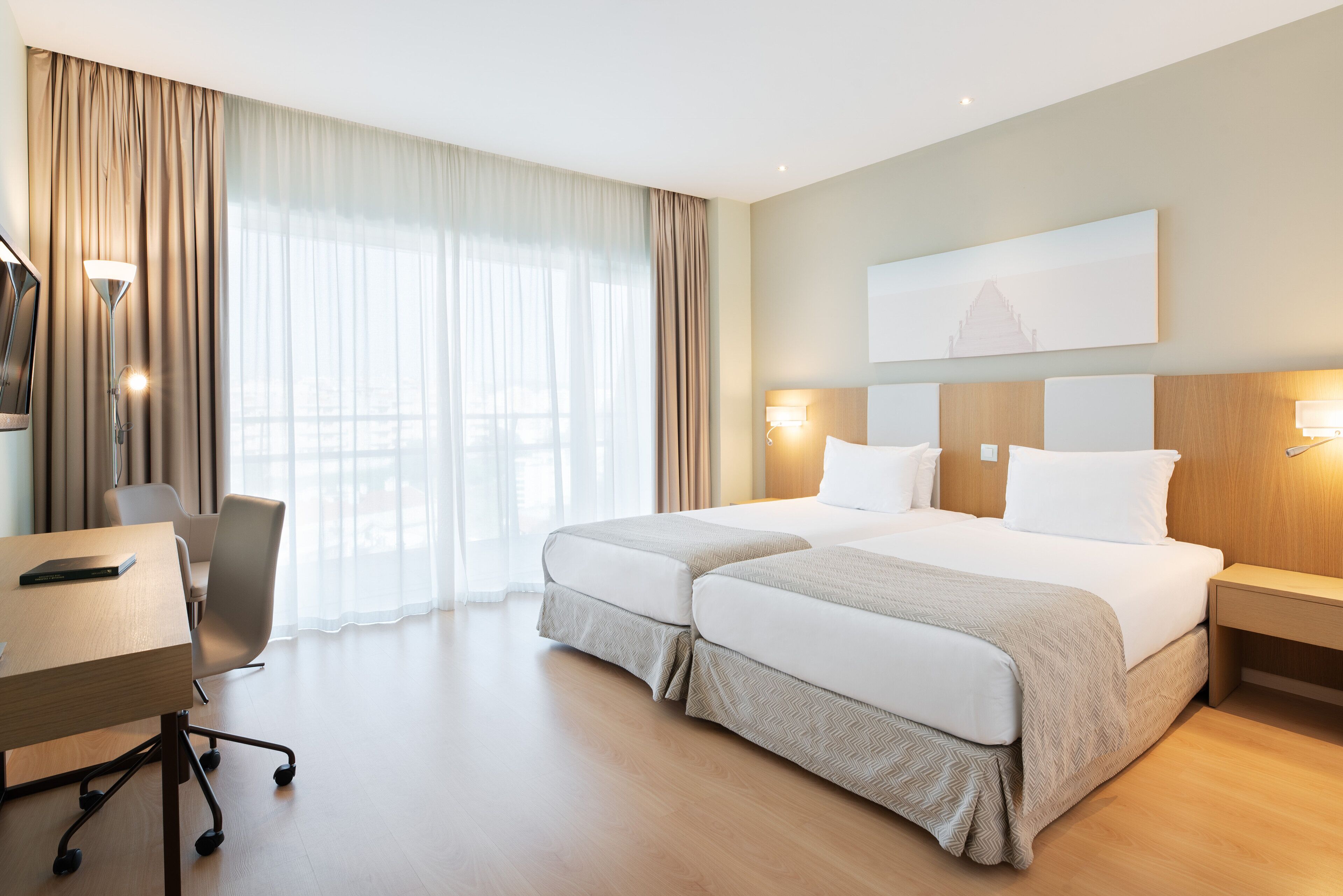 Minibar, in-room safe, desk, soundproofing