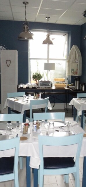 Restaurant - By the Seaside (Blackpool)