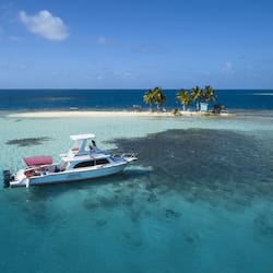 私家海滩、白沙、海滩遮阳伞、沙滩毛巾