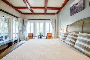 Oceanfront Cabana | Living area - Ray Caye Private Island Resort (Placencia)