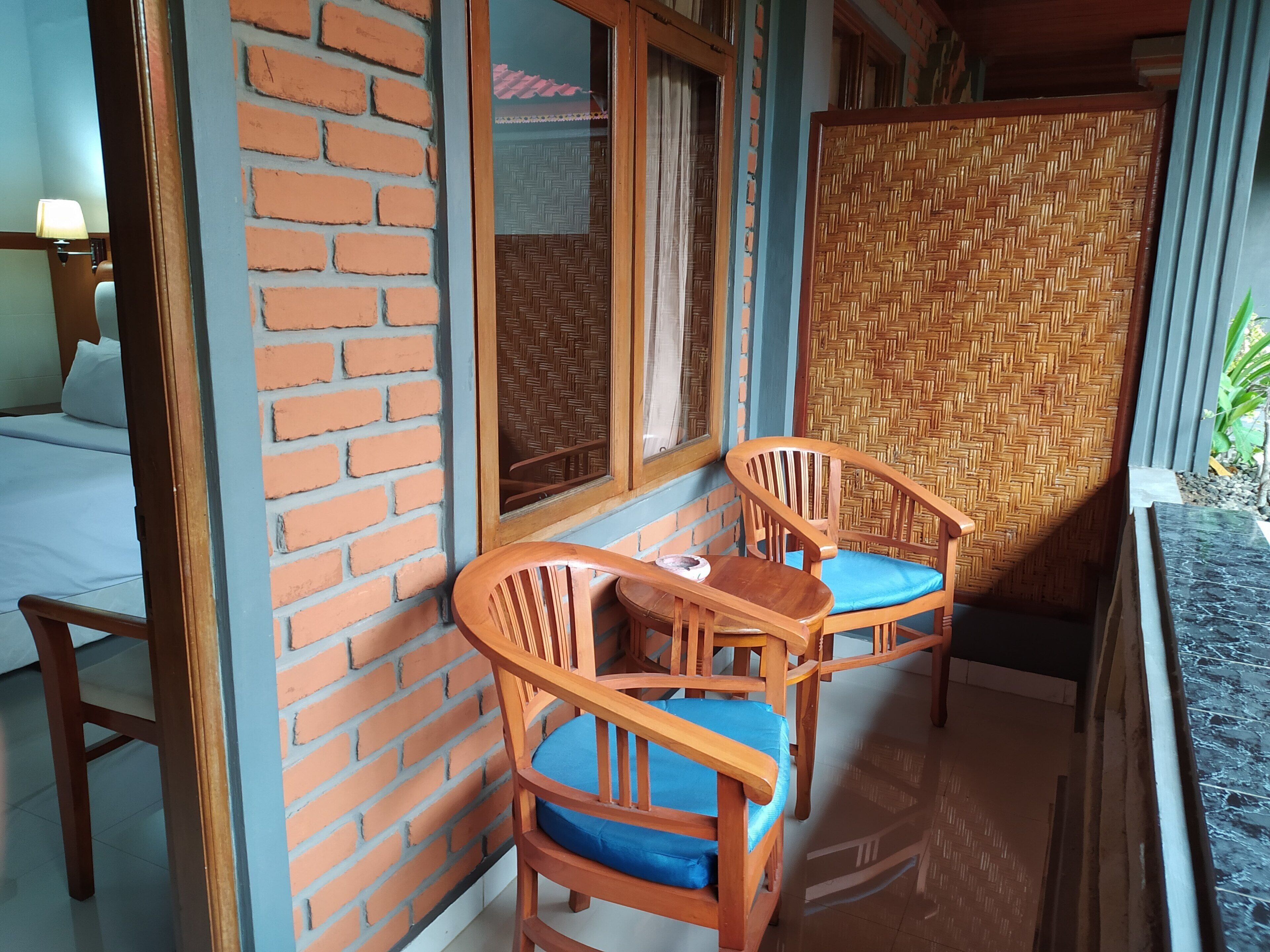 deluxe room | balcony