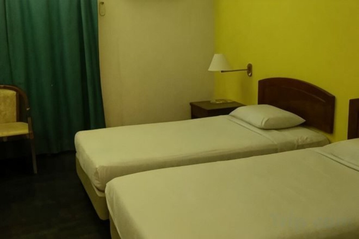 In-room safe, desk, iron/ironing board, WiFi (free)