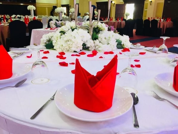 Banquet hall