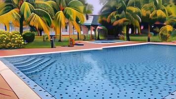 Una piscina al aire libre