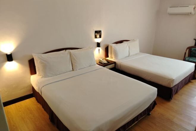 Iron/ironing board, free WiFi, bed sheets, wheelchair access