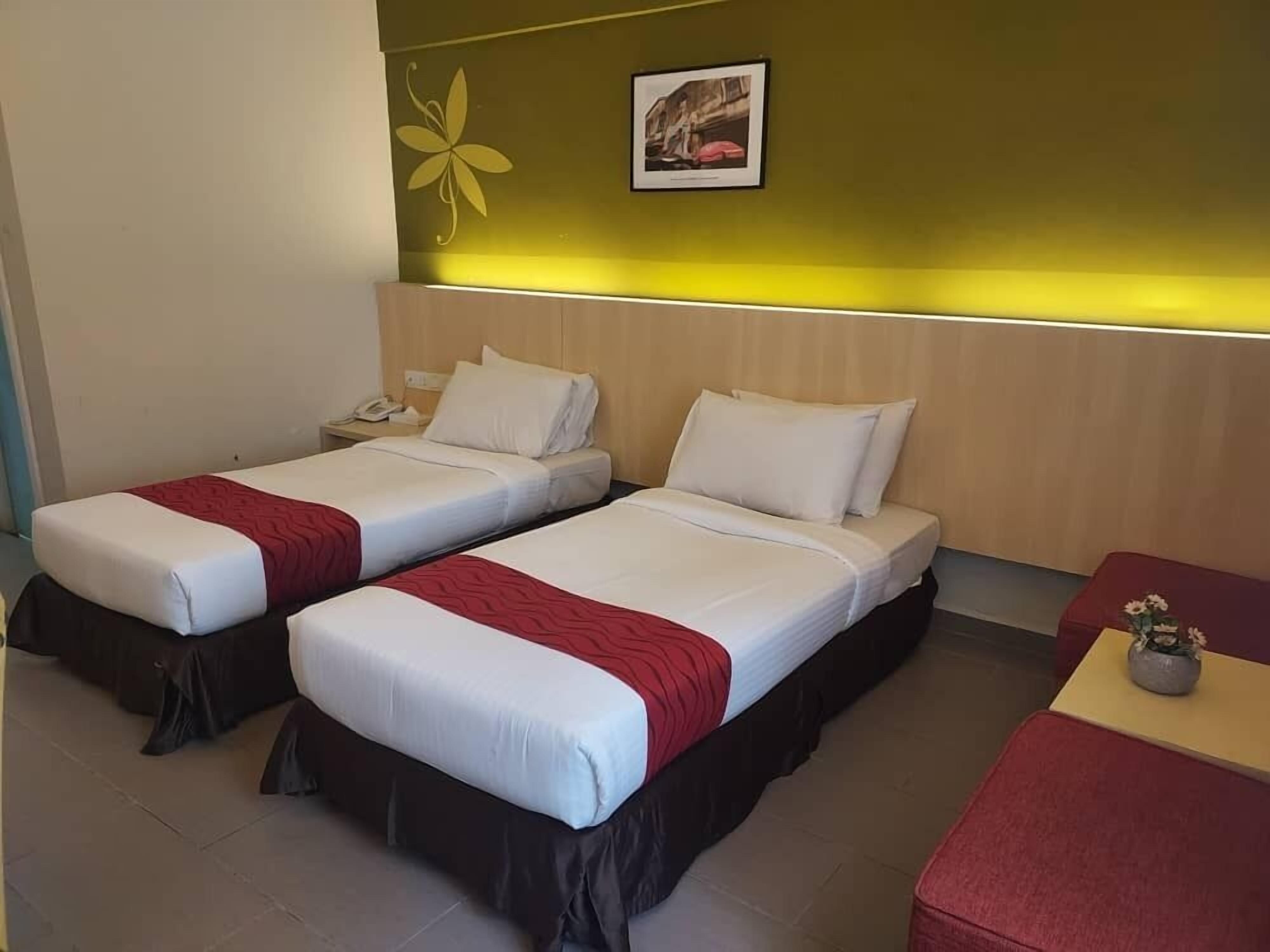 in-room safe, desk, free wifi, bed sheets