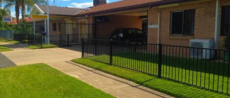 Majoituspaikan sisäänkäynti