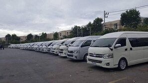 Free self-parking - IMPACT Muang Thong Thani Service Condo (Pak Kret)