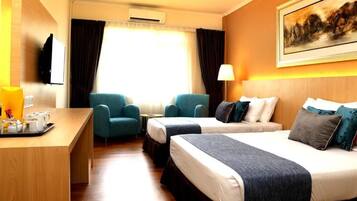 Superior Twin Room | Minibar, free WiFi, bed sheets