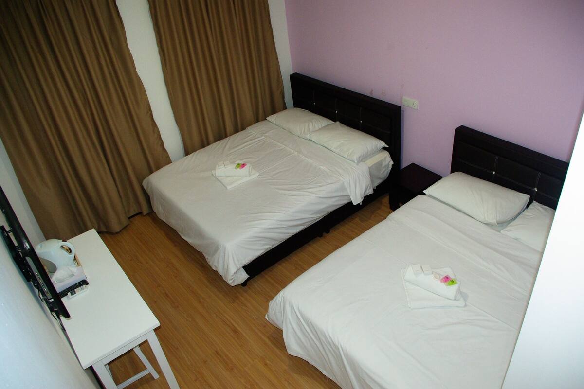 Deluxe Room, 2 Queen Beds