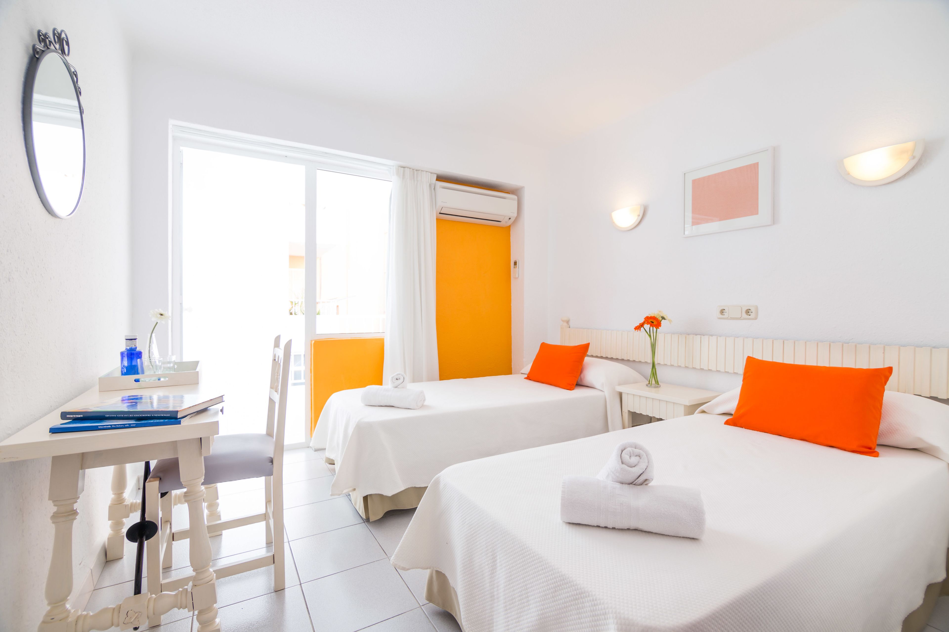 1 bedroom, desk, blackout curtains, free wifi