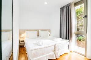 1 bedroom, in-room safe, desk, iron/ironing board