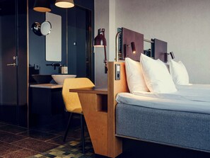 Superior Room, 2 Twin Beds, Non Smoking | In-room safe, laptop workspace, blackout drapes, iron/ironing board