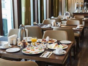 Breakfast, lunch and dinner served - Manesol Boutique Galata (Istanbul)