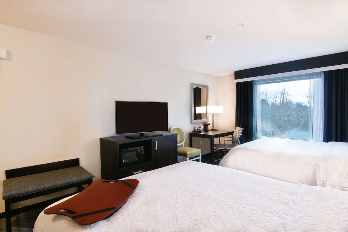 Coffres-forts dans les chambres, Wi-Fi gratuit, draps fournis
