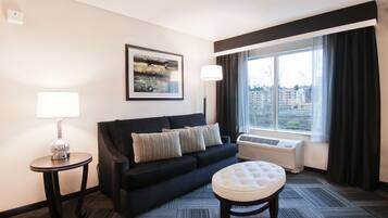 Safe på rommet, wi-fi (inkludert) og sengetøy