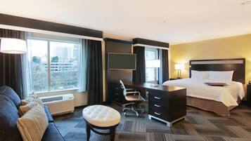 Zimmersafe, kostenloses WLAN, BettwÀsche