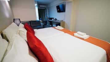 Caja de seguridad en la habitación, wifi gratis y ropa de cama