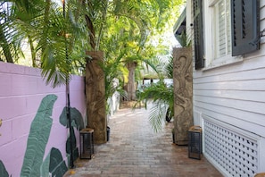 Exterior - The Key West Hotel (Key West)