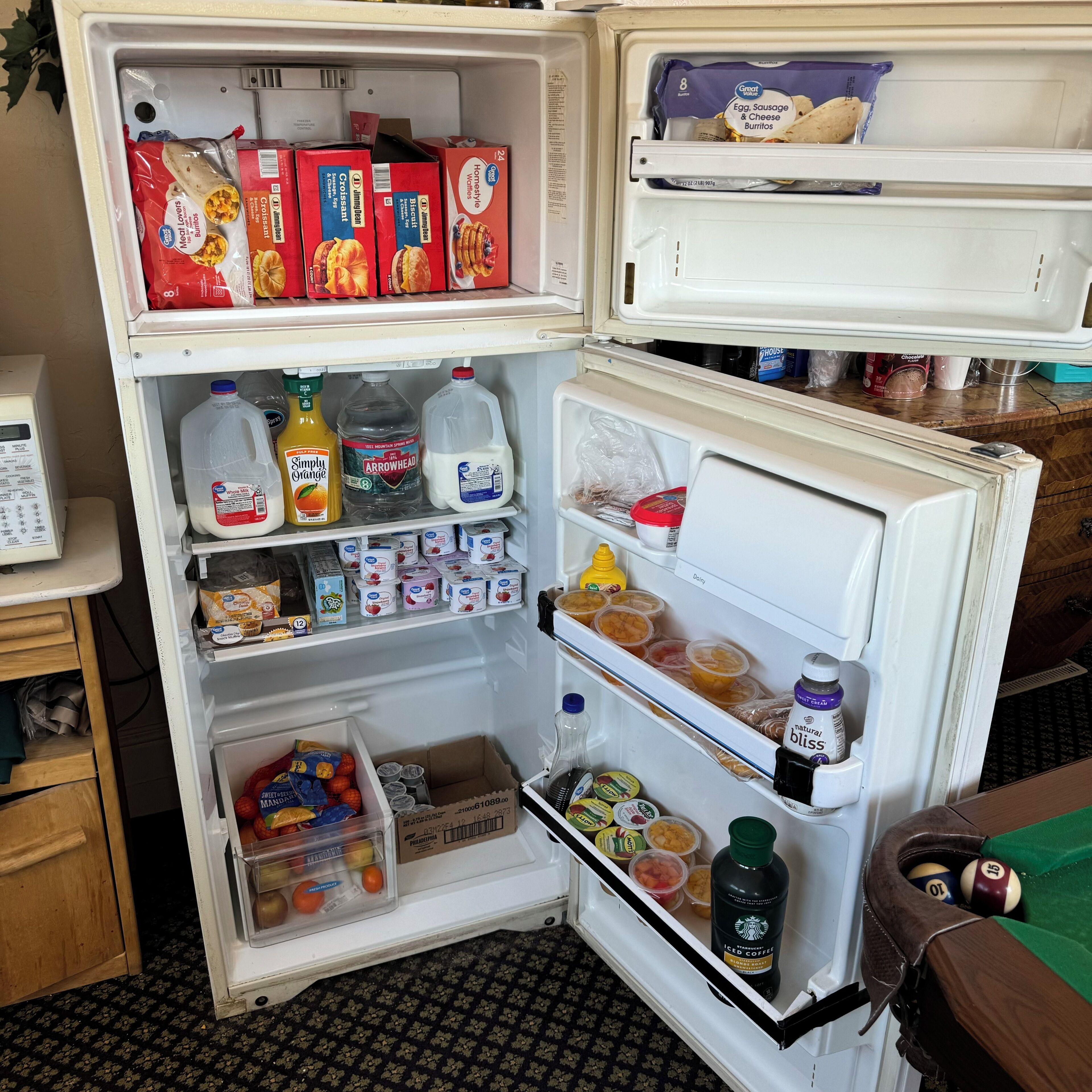 فطور أوروبي مجانًا يوميًا