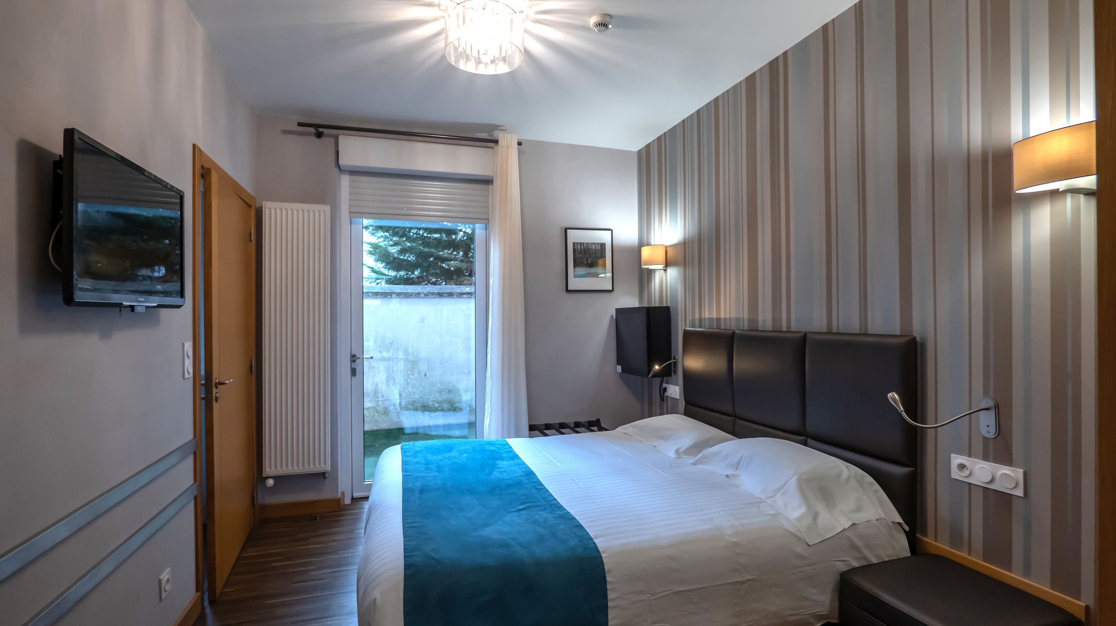 superior double room | egyptian cotton sheets, premium bedding, in-room safe