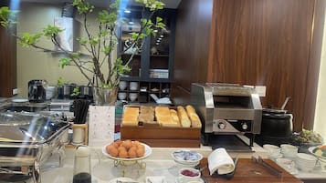 Breakfast buffet