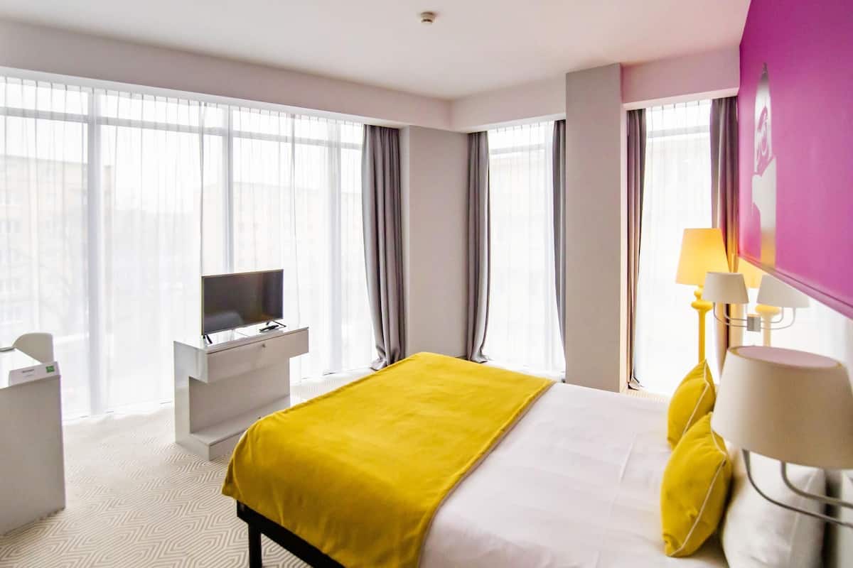 Standard Double Room, 1 Double Bed | Hypo-allergenic bedding, desk, blackout curtains, soundproofing