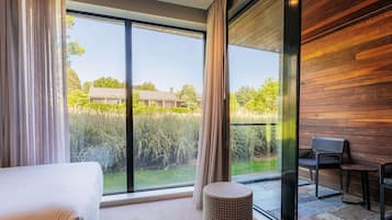 Deluxe Room, 2 Double Beds