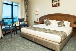 Executive Junior suite with Sea Side View | In-room safe, desk, blackout curtains, free cots/infant beds - Cherry Maryski Hotel (Alexandria)