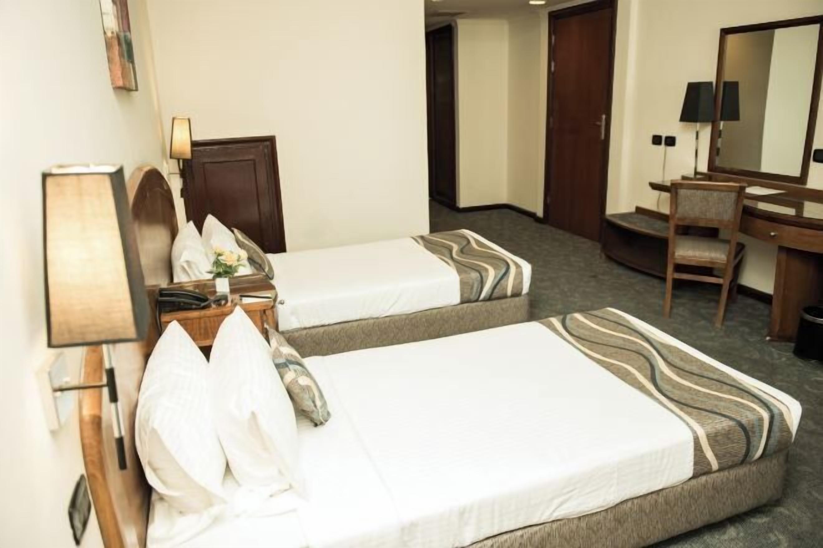 In-room safe, desk, blackout drapes, free cribs/infant beds