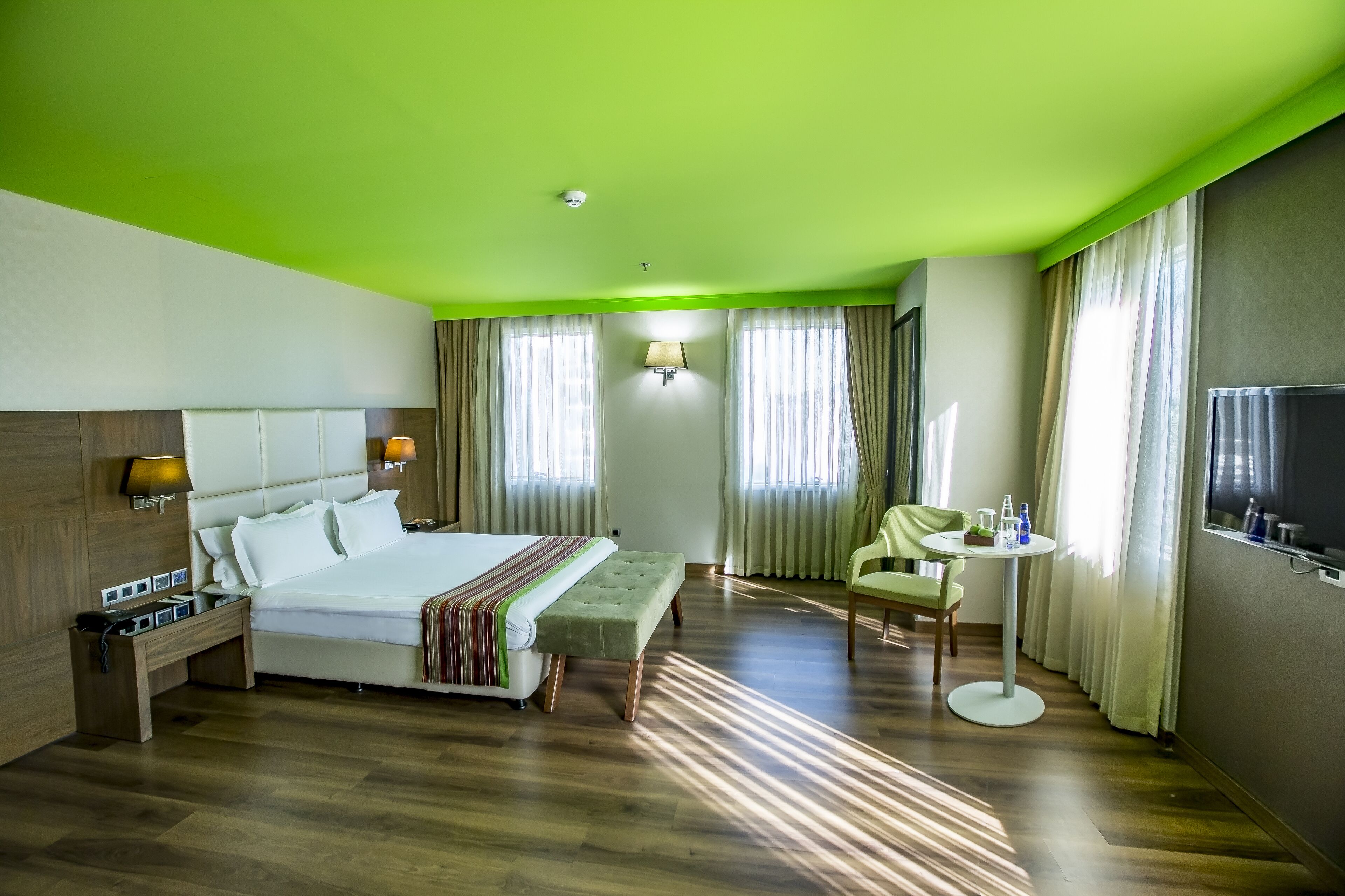 superior room | minibar, in-room safe, desk, blackout curtains