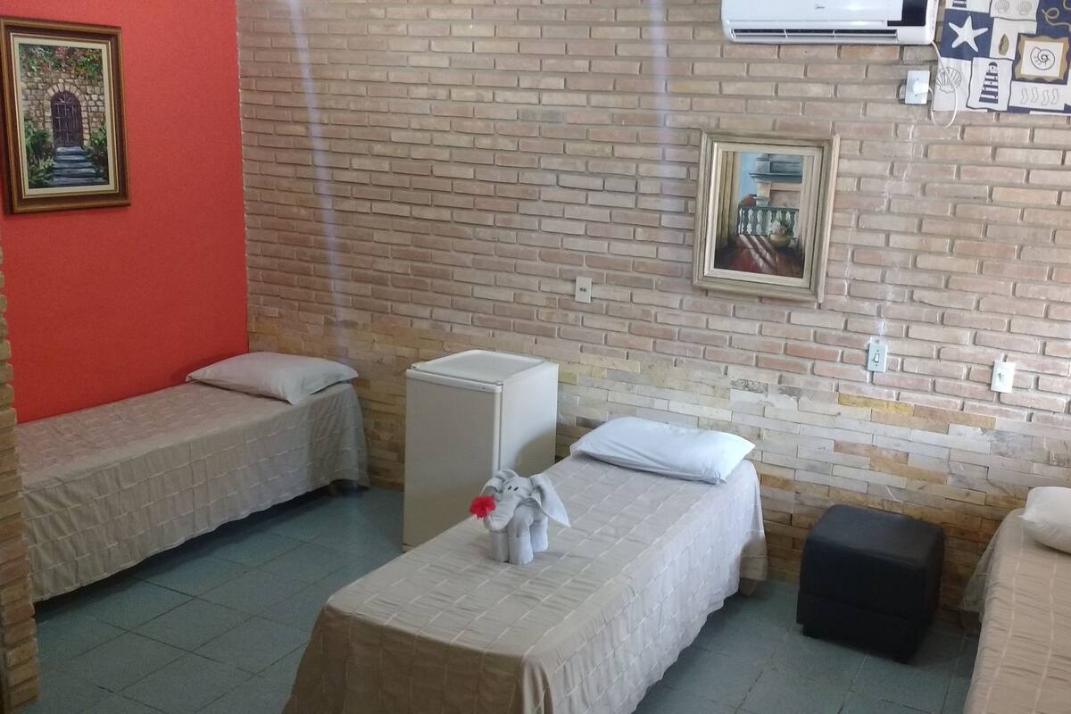 Kamar Triple Standar | Minibar, Wi-Fi gratis, dan didekorasi berbeda-beda