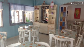 Free daily buffet breakfast - Canto do Mar (Ipojuca)
