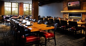Meeting facility - Stone Mill Inn (St. Catharines)