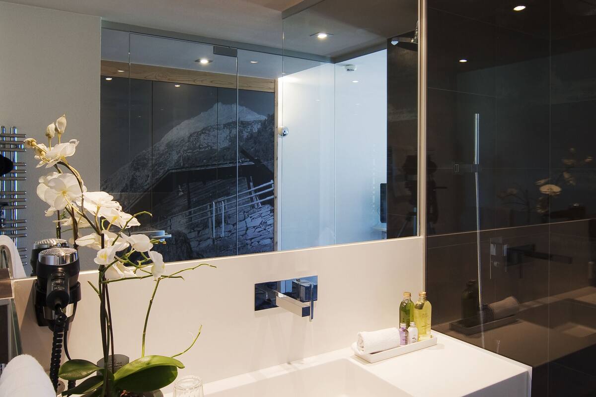 free toiletries, hair dryer, bathrobes, slippers