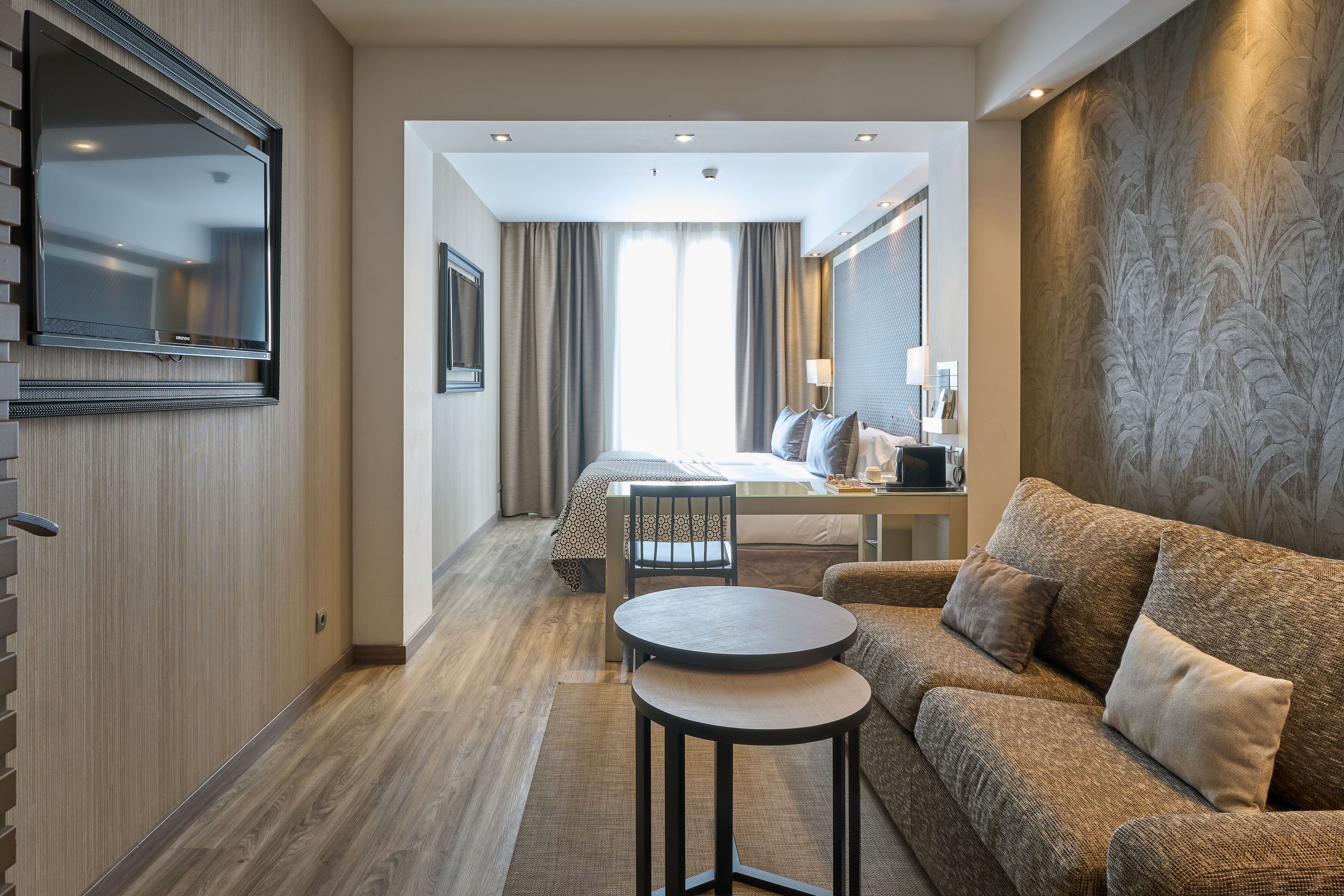 minibar, in-room safe, desk, soundproofing