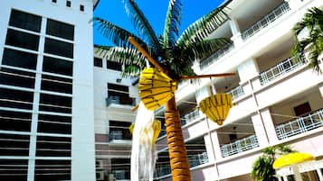 ์ผ์ธ ์์์ฅ