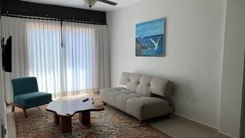 Deluxe-sviitti | Oleskelualue | Taulutelevisio