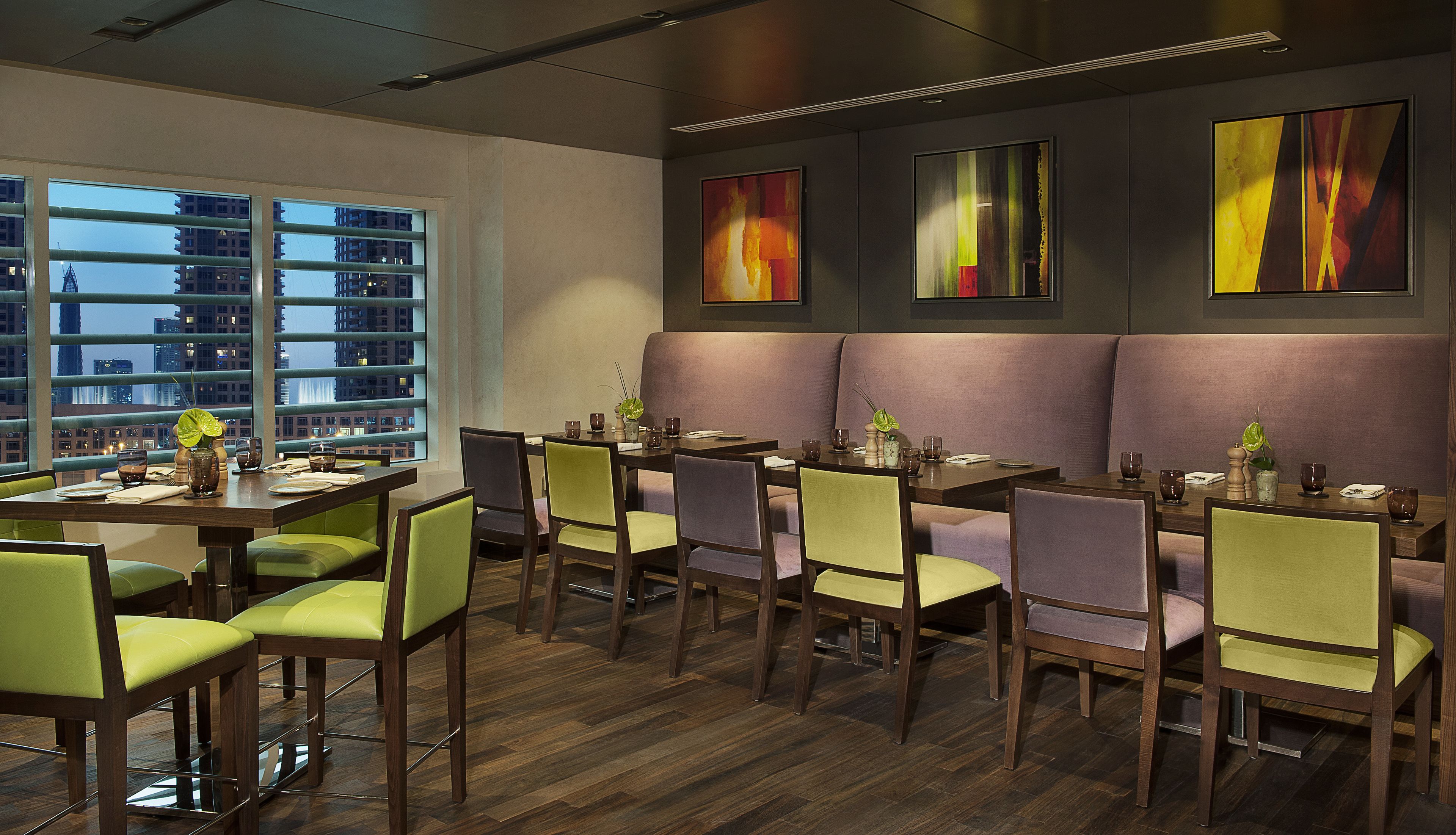 Colazione continentale, servita tutte le mattine (90 AED a persona) 