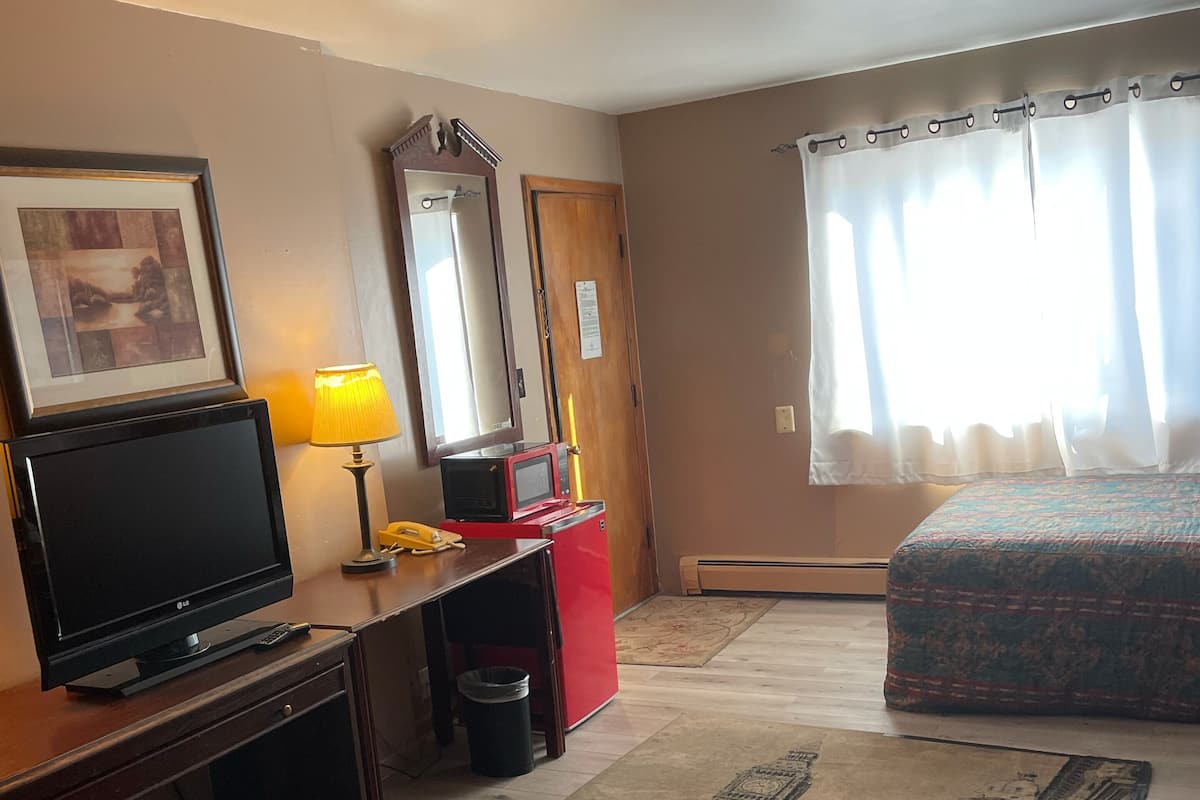 Quarto casal | Wi-Fi de cortesia, roupa de cama