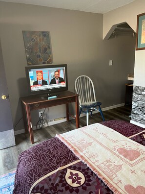 Free WiFi, bed sheets - New Rome Motel (Columbus)
